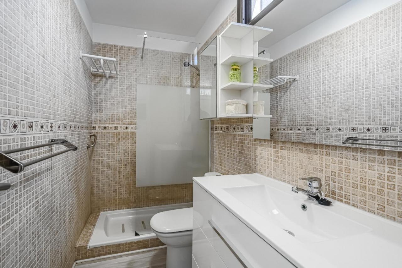 Cozy Apartments - 150 Meters From The Beach, Free Wi-Fi Playa de las Americas  Ngoại thất bức ảnh